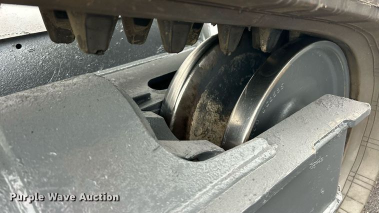 image for item EK8377 2016 Bobcat T590 tracked skid steer loader