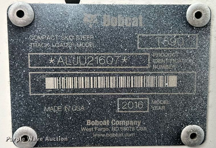 image for item EK8377 2016 Bobcat T590 tracked skid steer loader