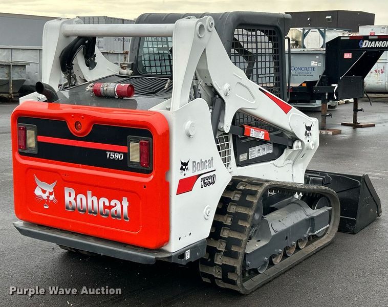 MINI CARGADOR SOBRE ORUGAS 2016 BOBCAT T590