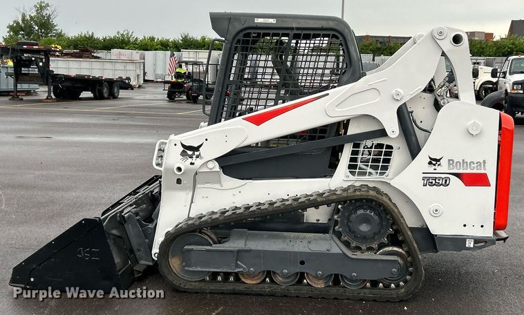 image for item EK8378 2016 Bobcat T590 tracked skid steer loader
