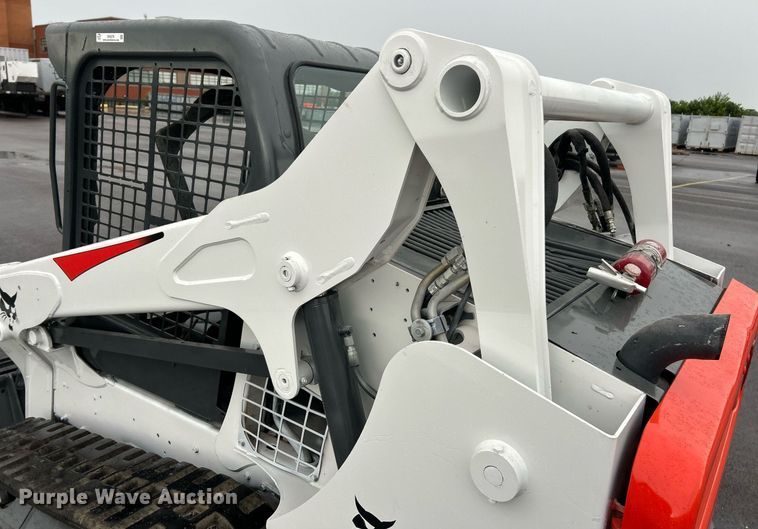 image for item EK8378 2016 Bobcat T590 tracked skid steer loader