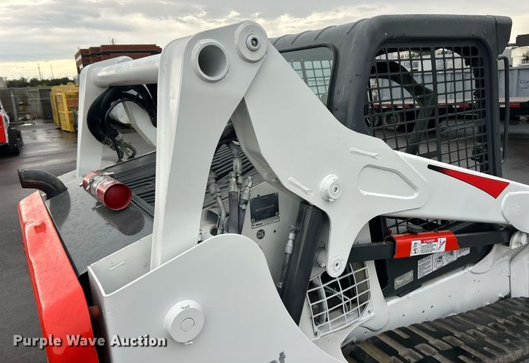 image for item EK8378 2016 Bobcat T590 tracked skid steer loader