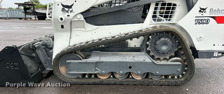 image for item EK8378 2016 Bobcat T590 tracked skid steer loader