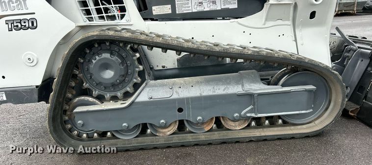 image for item EK8378 2016 Bobcat T590 tracked skid steer loader