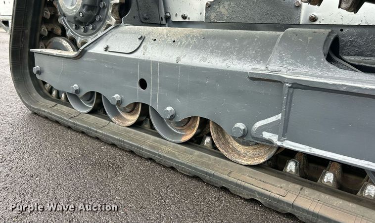 image for item EK8378 2016 Bobcat T590 tracked skid steer loader