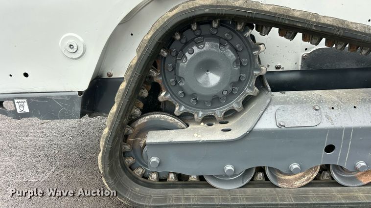 image for item EK8378 2016 Bobcat T590 tracked skid steer loader