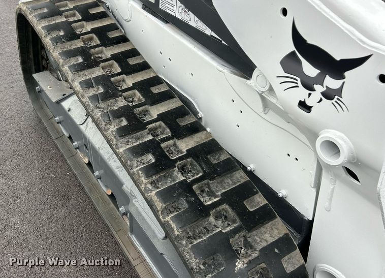 image for item EK8378 2016 Bobcat T590 tracked skid steer loader