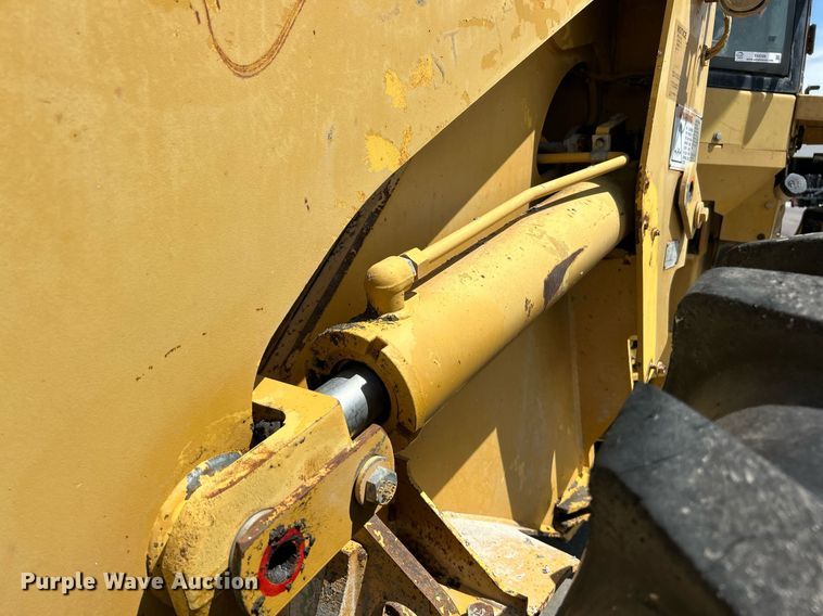 image for item EK8388 1998 Caterpillar 938G wheel loader