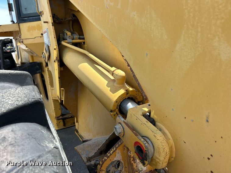image for item EK8388 1998 Caterpillar 938G wheel loader