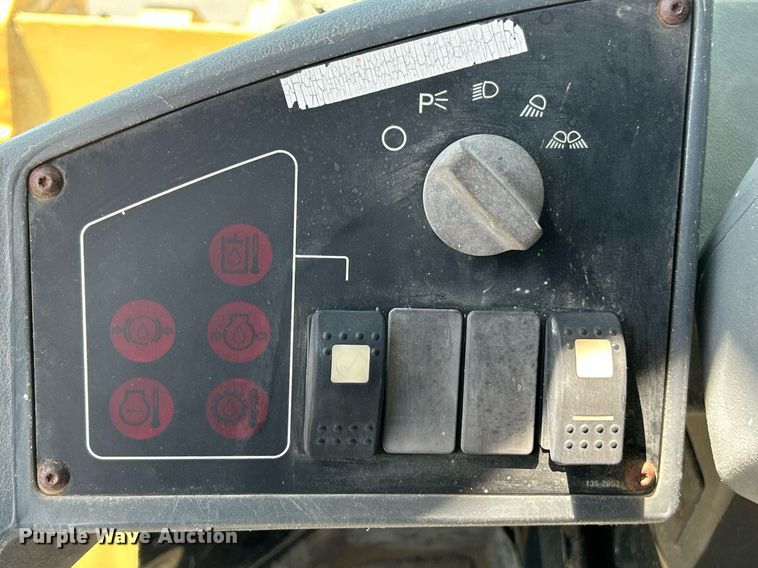 image for item EK8388 1998 Caterpillar 938G wheel loader