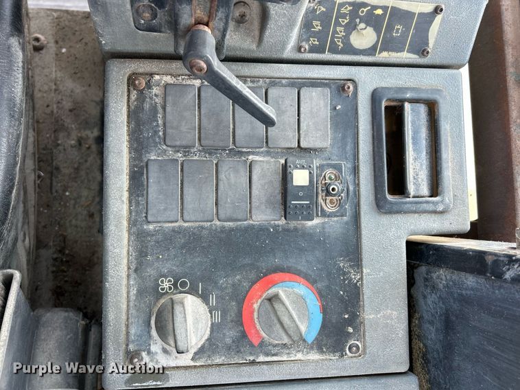 image for item EK8388 1998 Caterpillar 938G wheel loader