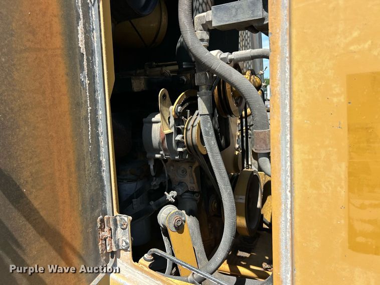 image for item EK8388 1998 Caterpillar 938G wheel loader