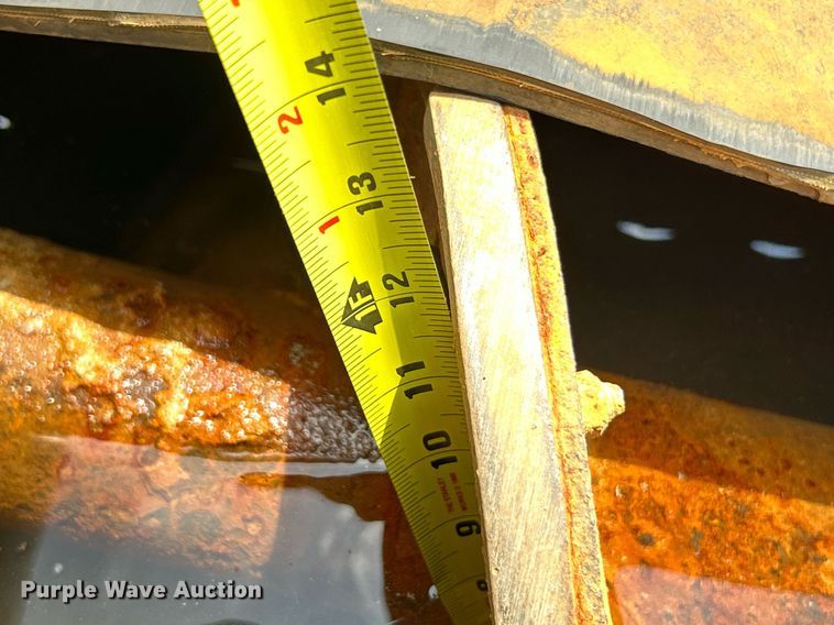 image for item EK8389 Auger