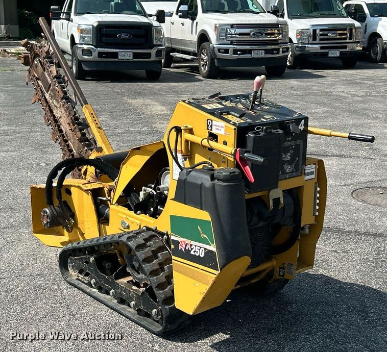 image for item EK8390 2019 Vermeer RTX250 trencher