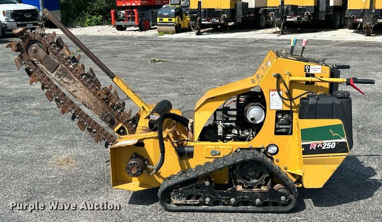 image for item EK8390 2019 Vermeer RTX250 trencher