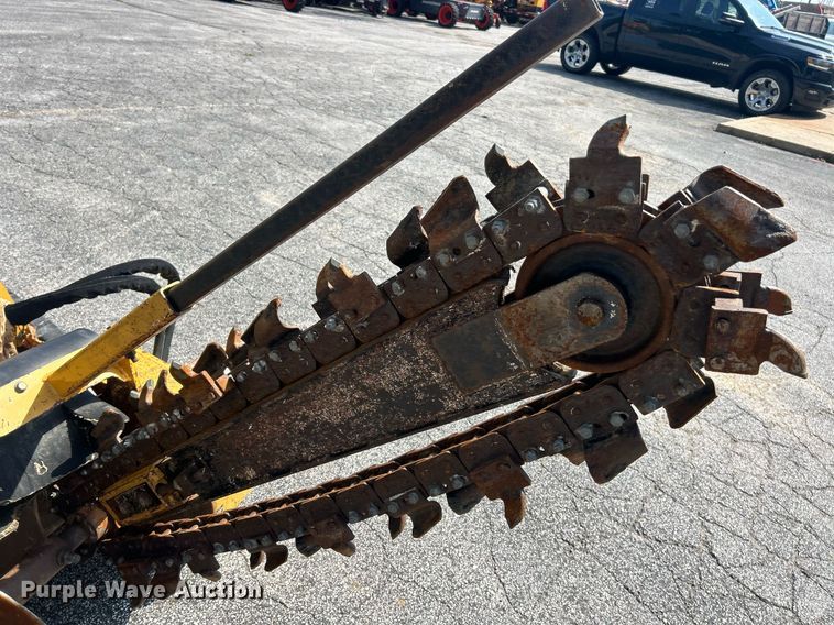 image for item EK8390 2019 Vermeer RTX250 trencher