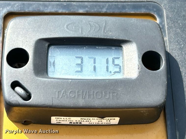 image for item EK8390 2019 Vermeer RTX250 trencher