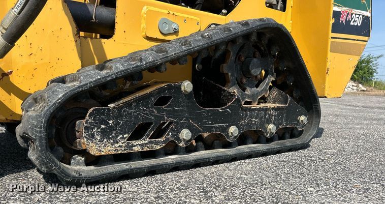 image for item EK8390 2019 Vermeer RTX250 trencher