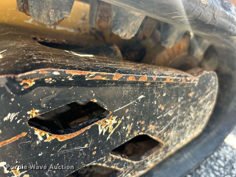 image for item EK8390 2019 Vermeer RTX250 trencher