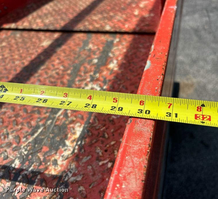 image for item EK8392 Skyjack SJIII 3226 scissor lift