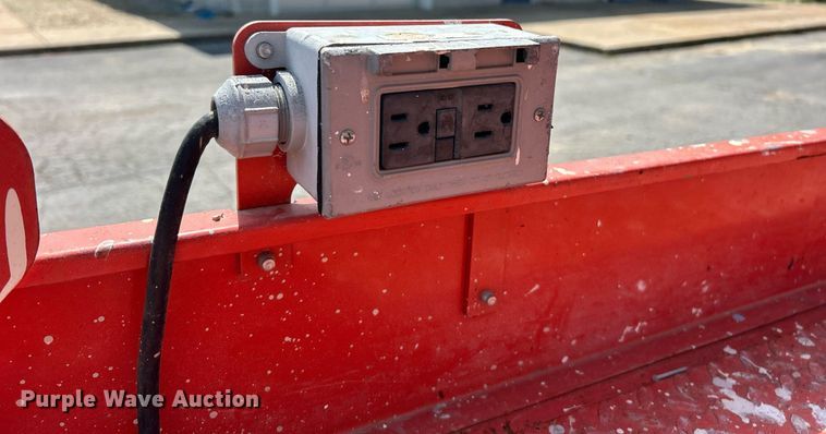 image for item EK8393 2017 Skyjack SJ3226 scissor lift