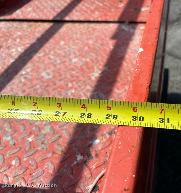 image for item EK8393 2017 Skyjack SJ3226 scissor lift