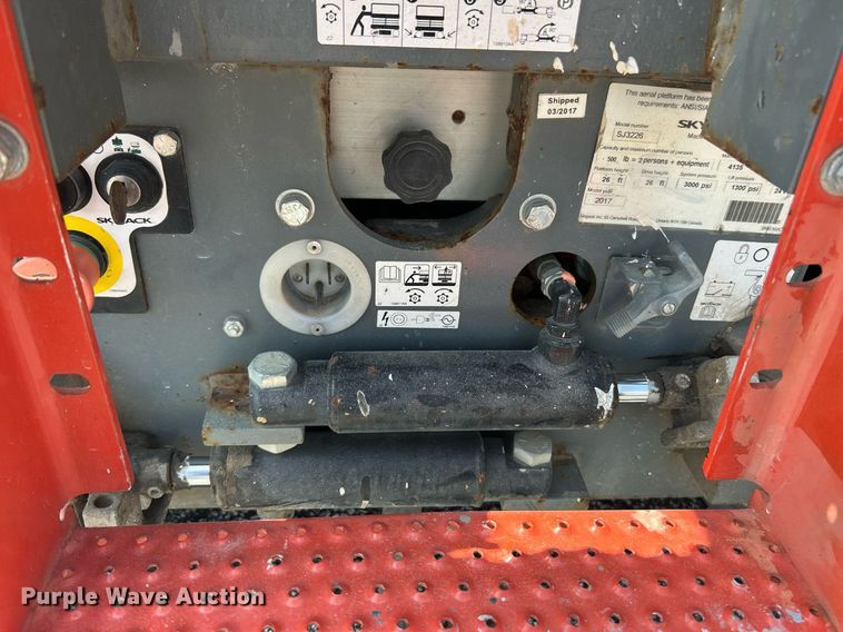 image for item EK8393 2017 Skyjack SJ3226 scissor lift