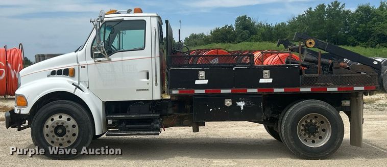 image for item EK8416 2006 Sterling Acterra flatbed truck