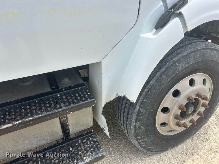 image for item EK8416 2006 Sterling Acterra flatbed truck