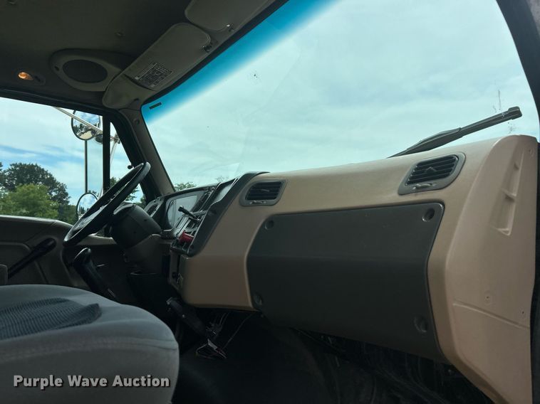 image for item EK8416 2006 Sterling Acterra flatbed truck