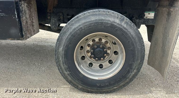 image for item EK8416 2006 Sterling Acterra flatbed truck