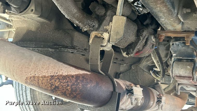 image for item EK8424 1997 Isuzu F7 flatbed truck