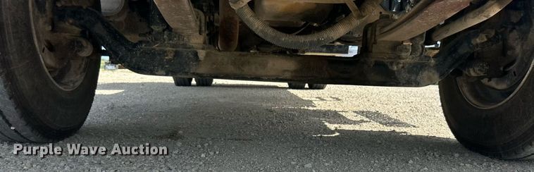 image for item EK8425 2007 Ford F750 Super Duty XL flatbed truck