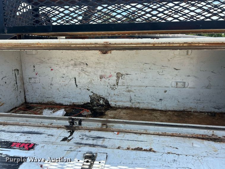 image for item EK8426 2007 Ford F750 Super Duty XL flatbed truck