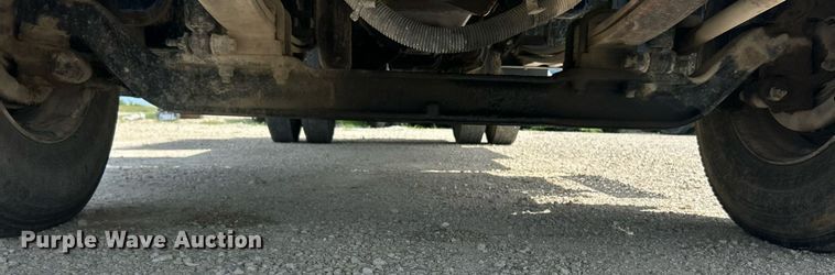 image for item EK8426 2007 Ford F750 Super Duty XL flatbed truck