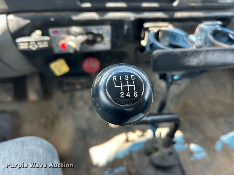 image for item EK8426 2007 Ford F750 Super Duty XL flatbed truck