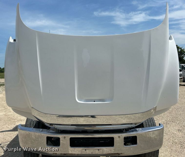 image for item EK8426 2007 Ford F750 Super Duty XL flatbed truck