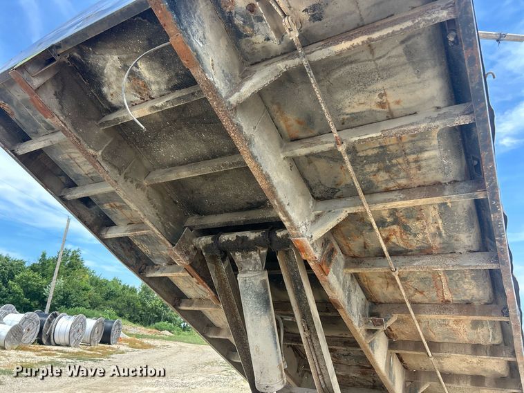 image for item EK8427 1998 Ford F800 dump truck