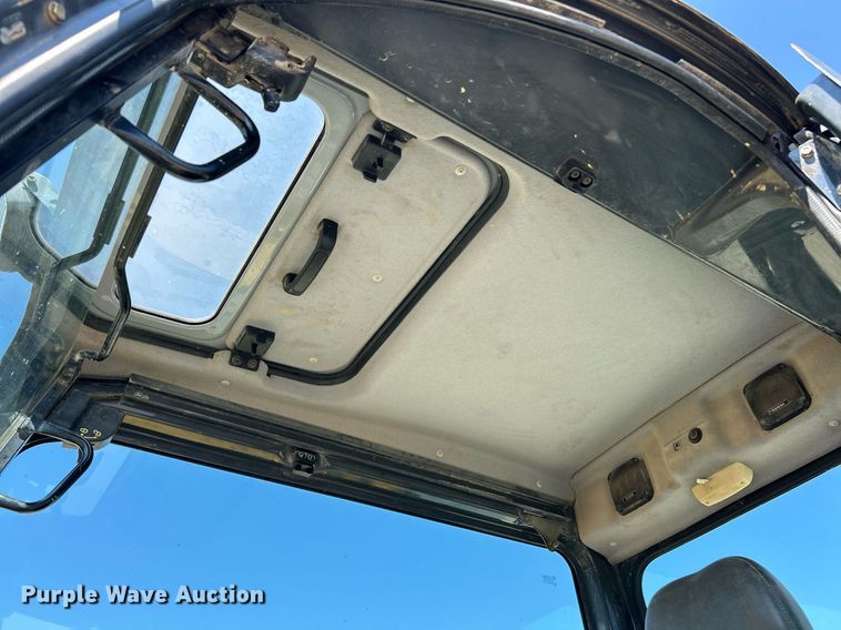 image for item EK8428 2008 Komatsu PC78MR-6 mini excavator