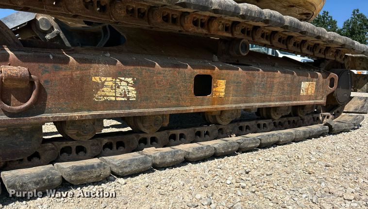 image for item EK8428 2008 Komatsu PC78MR-6 mini excavator