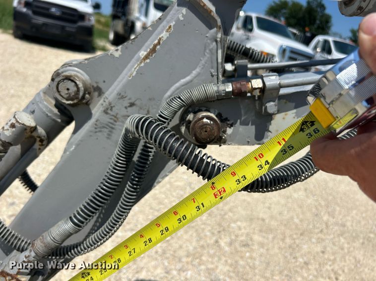 image for item EK8434 2003 Takeuchi TB108 mini excavator