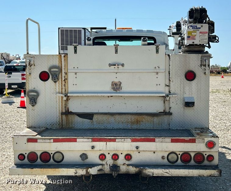 image for item EK8435 2014 International MA025 utility / service truck