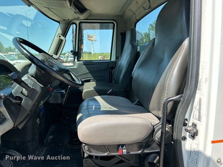 image for item EK8435 2014 International MA025 utility / service truck