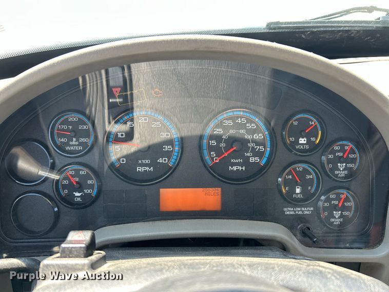 image for item EK8435 2014 International MA025 utility / service truck