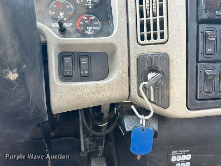 image for item EK8435 2014 International MA025 utility / service truck