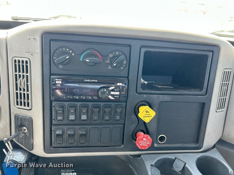 image for item EK8435 2014 International MA025 utility / service truck