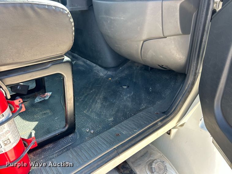 image for item EK8435 2014 International MA025 utility / service truck