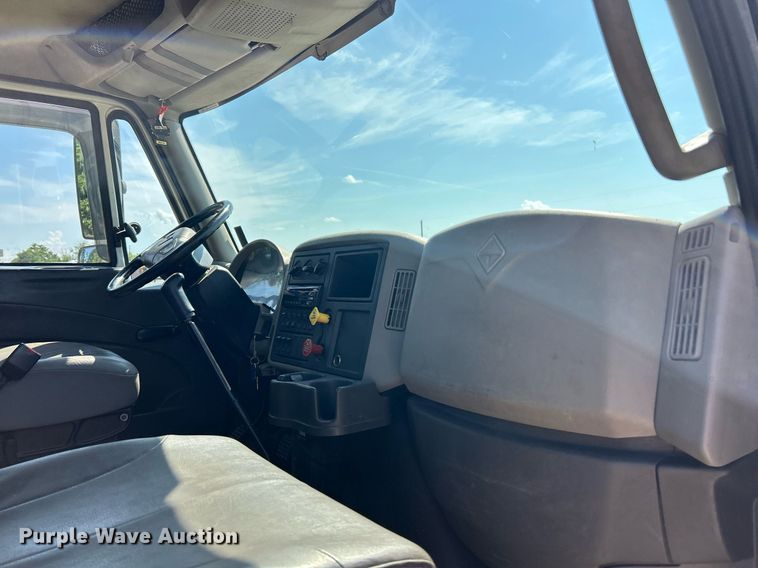 image for item EK8435 2014 International MA025 utility / service truck