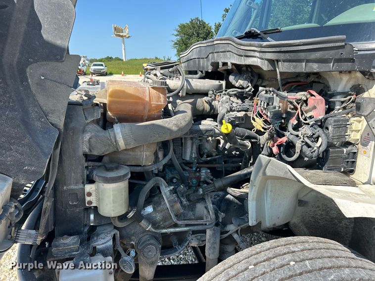 image for item EK8435 2014 International MA025 utility / service truck