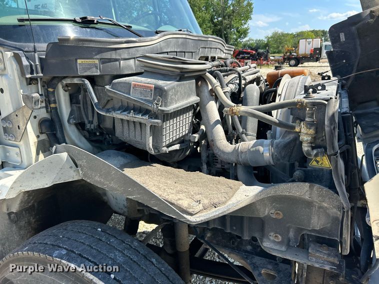 image for item EK8435 2014 International MA025 utility / service truck